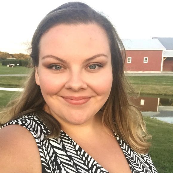 Meet your Posher, Megan - Picture 1 of 1